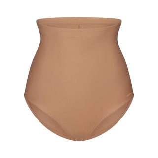SKIMS BODY CORE SCULPT BUTT LIFTING BRIEF | SIENNA
