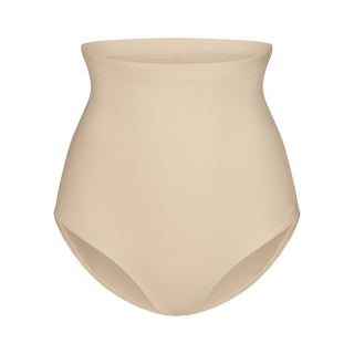 SKIMS BODY CORE SCULPT BUTT LIFTING BRIEF | SAND