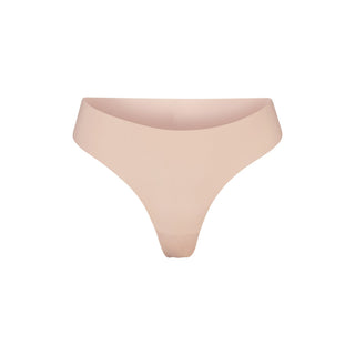 NAKED DIPPED THONG | MICA