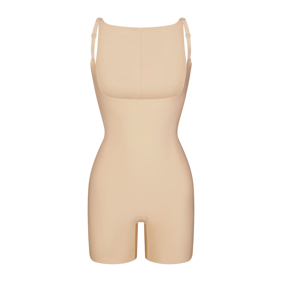 SKIMS BODY CORE SCULPT BACK SMOOTHING OPEN BUST MID THIGH BODYSUIT | SAND
