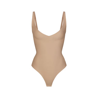 SKIMS BODY CORE SCULPT PLUNGE THONG BODYSUIT | CLAY