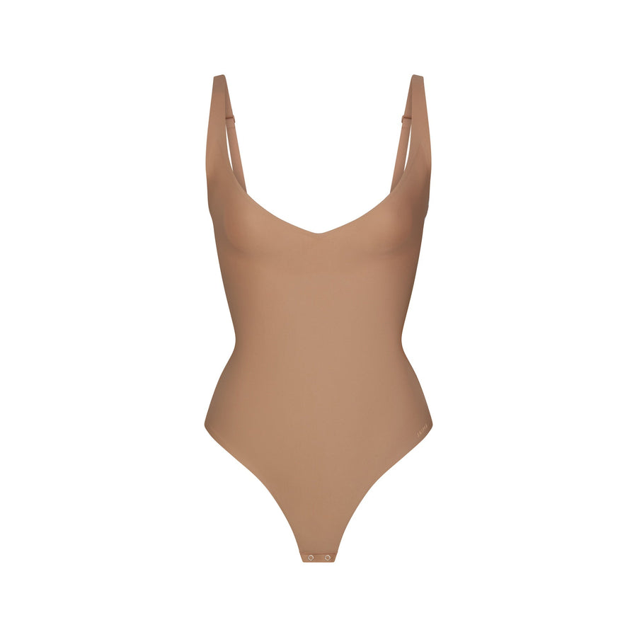 SKIMS BODY CORE SCULPT PLUNGE THONG BODYSUIT | SIENNA