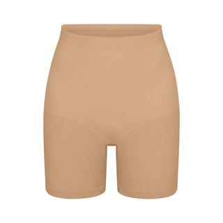 SEAMLESS SCULPT MID THIGH SHORT | CLAY