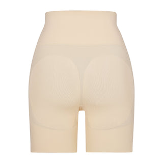 SEAMLESS SCULPT BUTT LIFTING SHORT | SAND