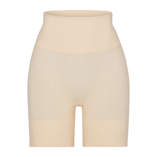 SEAMLESS SCULPT BUTT LIFTING SHORT | SAND