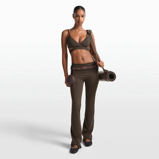 NikeSKIMS MATTE WRAP FRONT BRA | DARK SEPIA