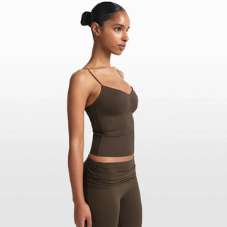 NikeSKIMS MATTE SHIRRED FRONT TANK | DARK SEPIA