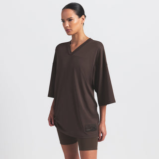 NikeSKIMS AIRY V-NECK OVERSIZED TOP | DARK SEPIA