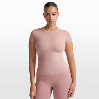 NikeSKIMS RIBBED SEAMLESS BABY TEE | HIMALAYAN
