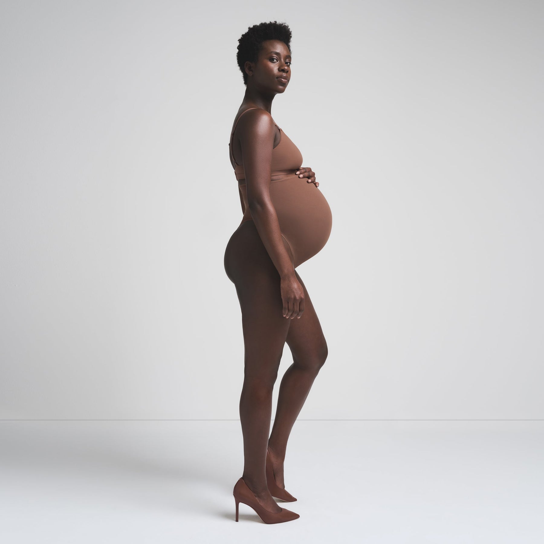 FITS EVERYBODY MATERNITY HIGH-WAISTED THONG | JASPER