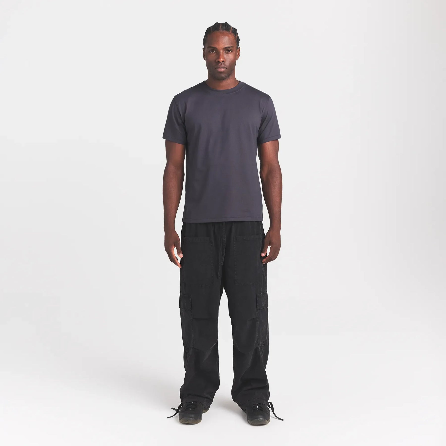 HEAVYWEIGHT COTTON MENS CLASSIC CREWNECK | RAVEN