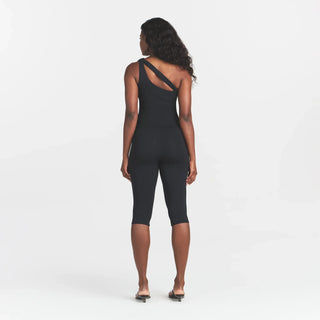 SMOOTH LAYERS ONE SHOULDER TOP | OBSIDIAN