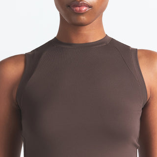 NikeSKIMS AIRY MUSCLE TEE | DARK SEPIA
