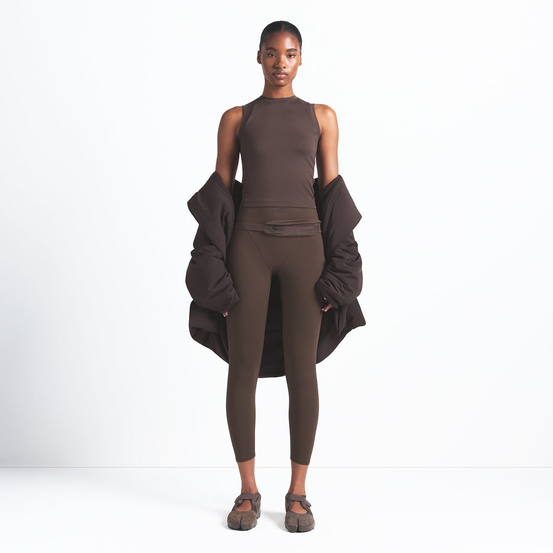 NikeSKIMS AIRY MUSCLE TEE | DARK SEPIA