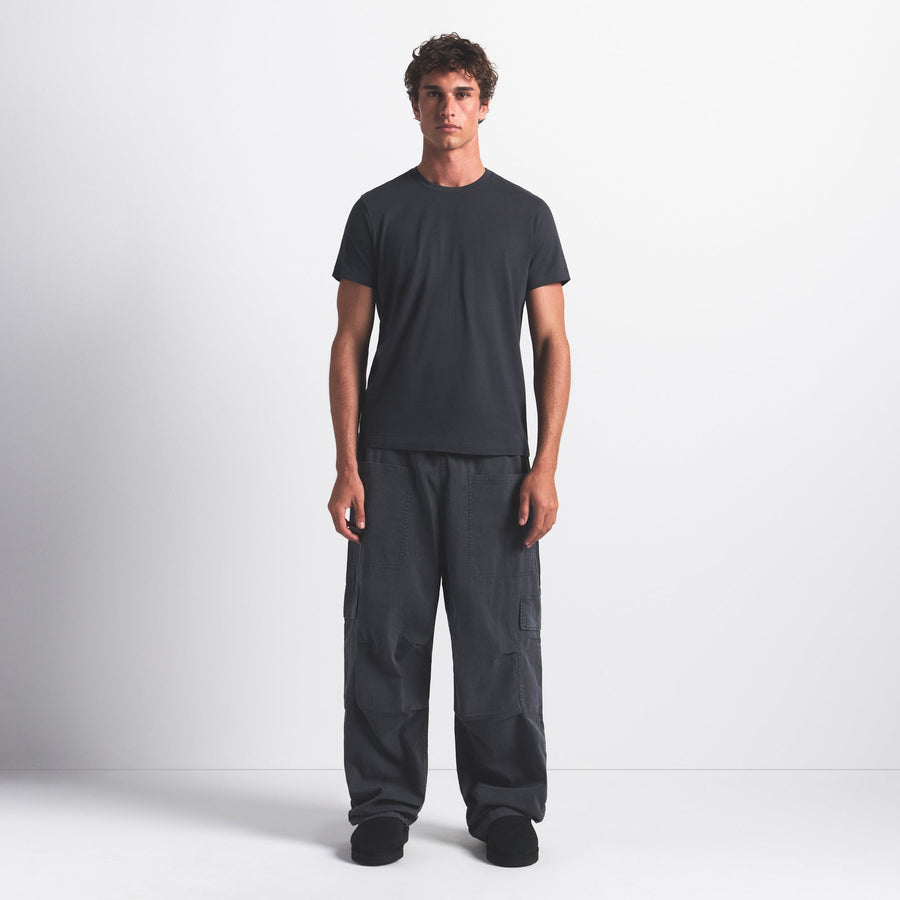 SKIMS COTTON MENS CLASSIC T-SHIRT | GRAPHITE
